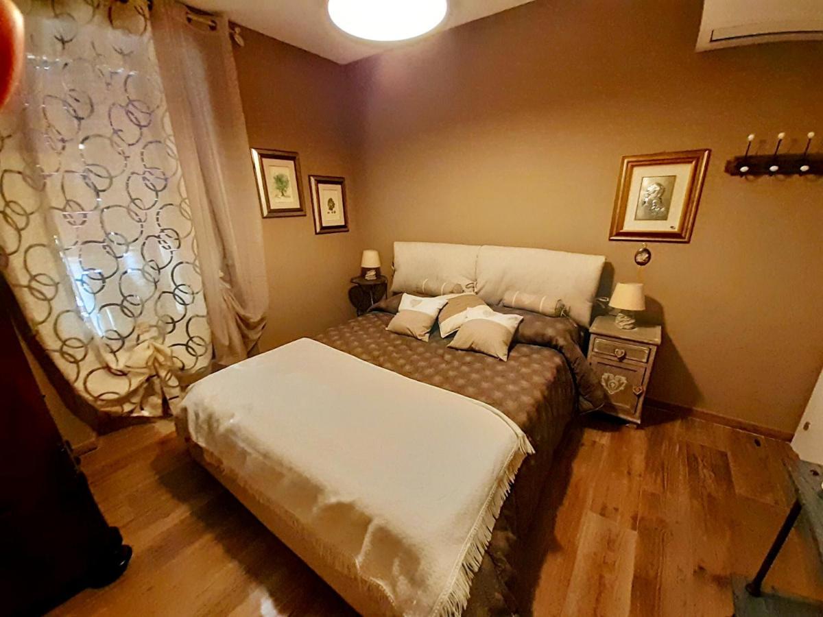 La Rosa di Francesco Inn Valfabbrica Esterno foto